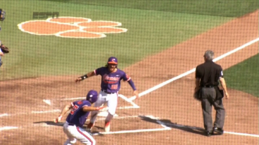 GT VS. CLEMSON BB GM 1 FINISH-VO