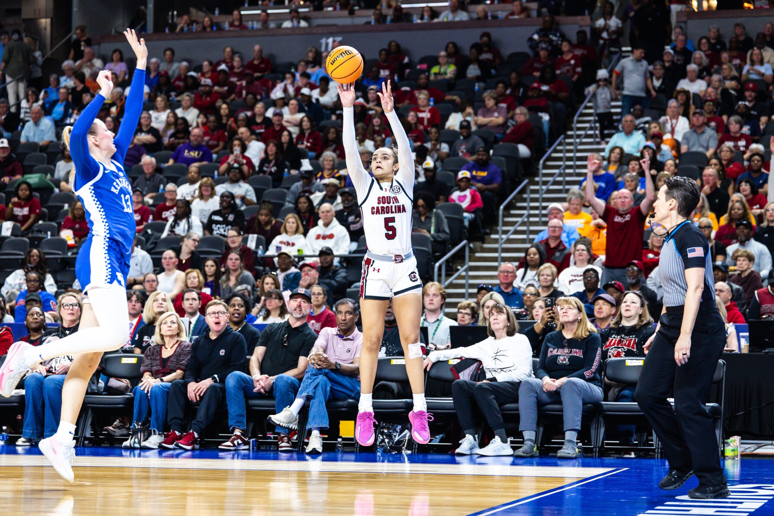 No. 3/3 Gamecocks Open SEC Tournament Title Defense with 87-64 Win over Kentucky